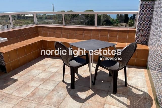 3 camera da letto Villetta Bifamiliare in vendita in Nerja con piscina garage - 519.000 € (Rif: 9425842)