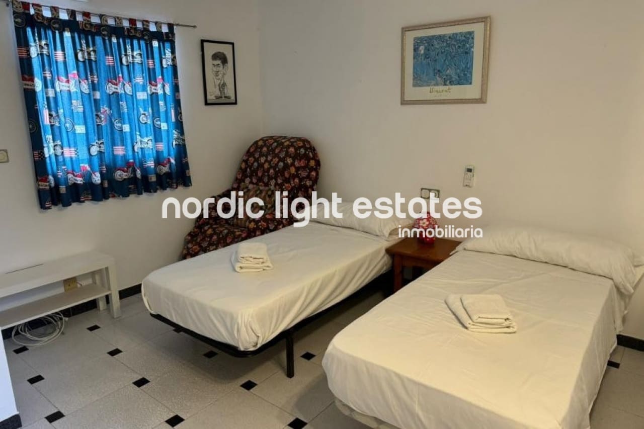 3 camera da letto Villetta Bifamiliare in vendita in Nerja con piscina garage - 519.000 € (Rif: 9425842)