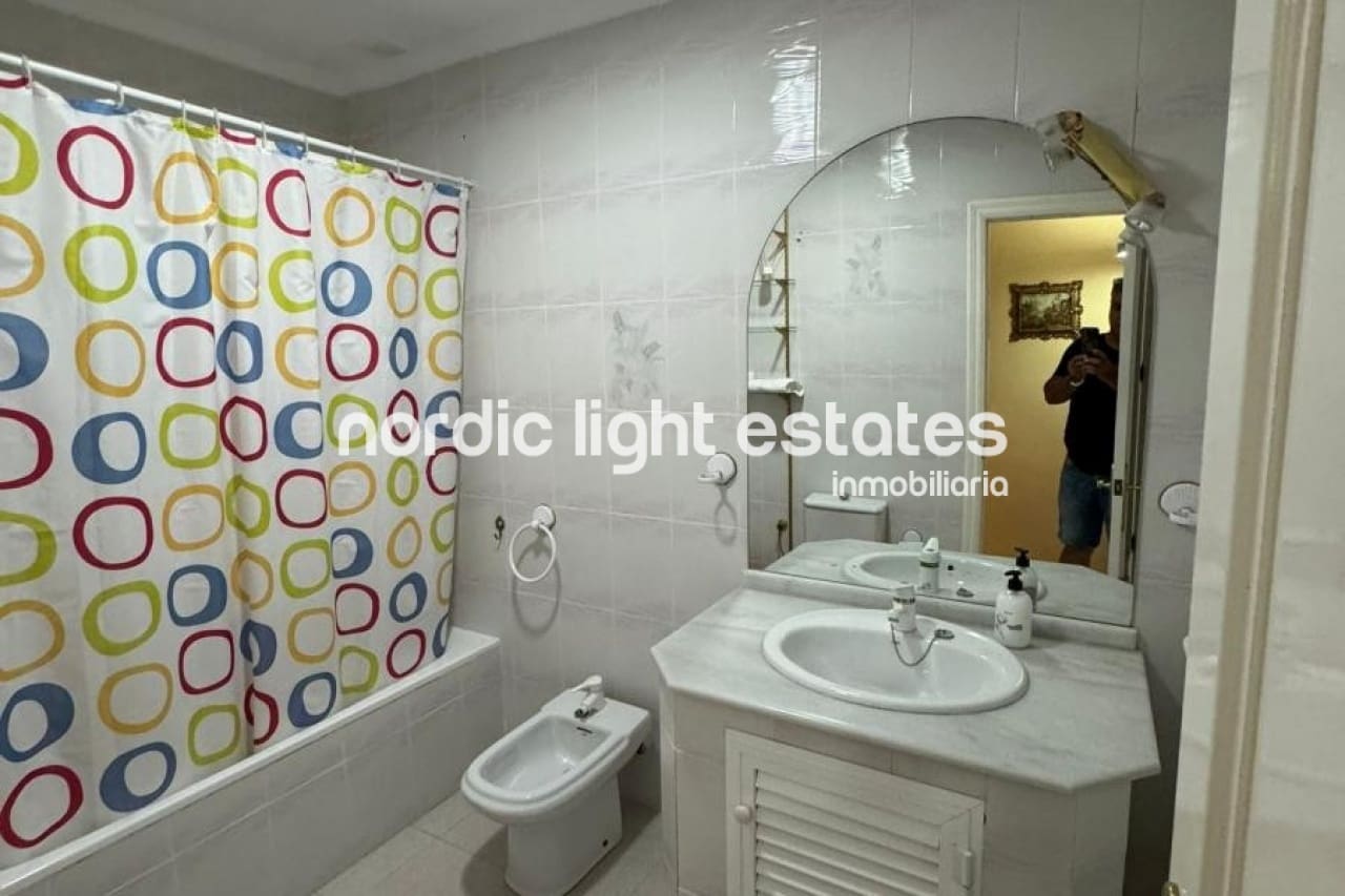 3 camera da letto Villetta Bifamiliare in vendita in Nerja con piscina garage - 519.000 € (Rif: 9425842)