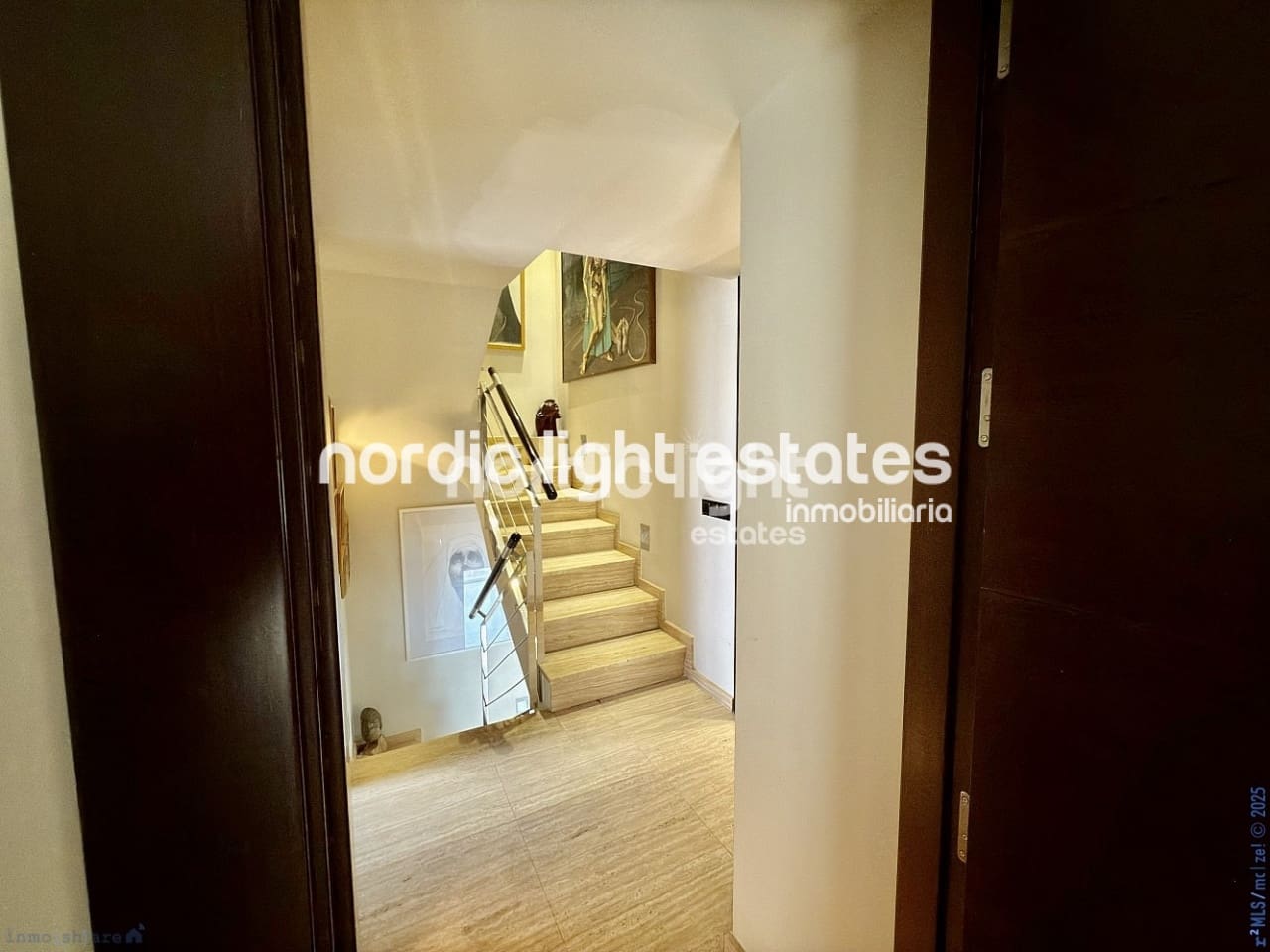 4 soveværelse Semi-Rækkehus til salg i Torre del Mar med swimmingpool garage - € 549.900 (Ref: 9426292)