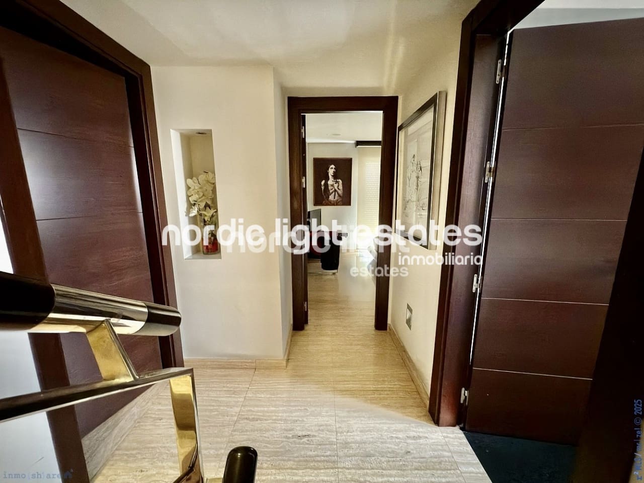 4 soveværelse Semi-Rækkehus til salg i Torre del Mar med swimmingpool garage - € 549.900 (Ref: 9426292)