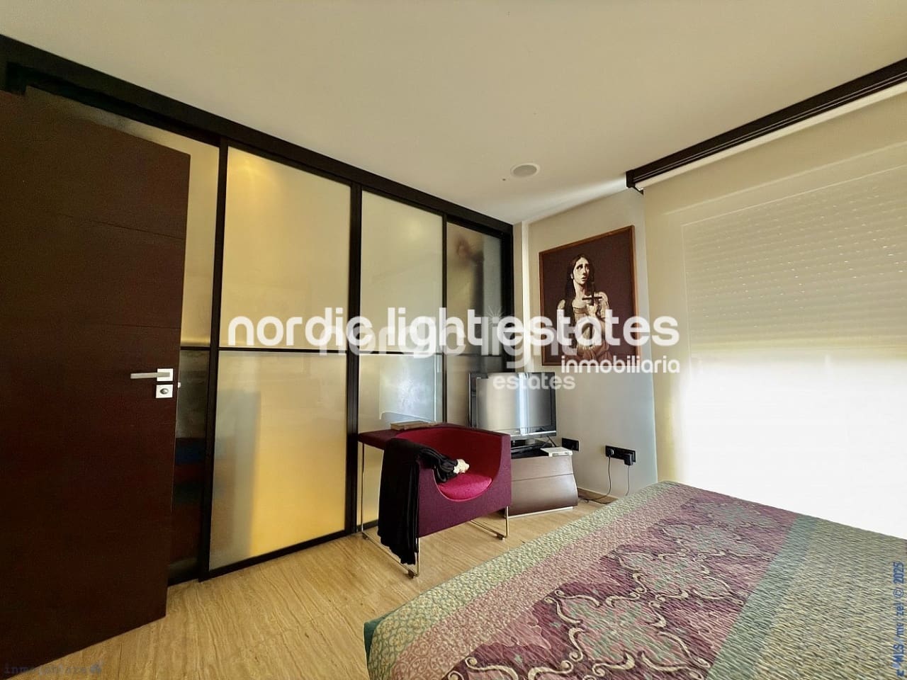 4 soveværelse Semi-Rækkehus til salg i Torre del Mar med swimmingpool garage - € 549.900 (Ref: 9426292)