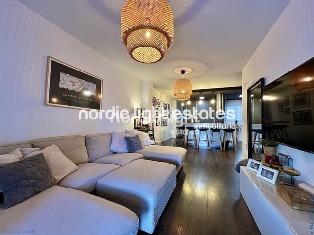 3 sypialnia Apartament na sprzedaż w Torre del Mar, Vélez-Málaga - 320 000 € (Ref: 9427975)