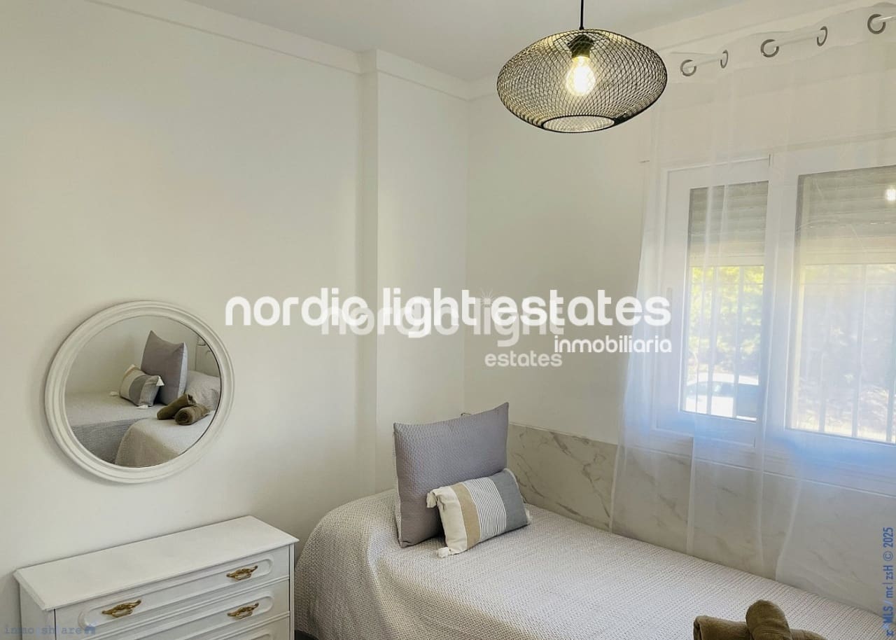 3 soverom Leilighet til salgs i Torrox-Costa med svømmebasseng - € 399 000 (Ref: 9428226)