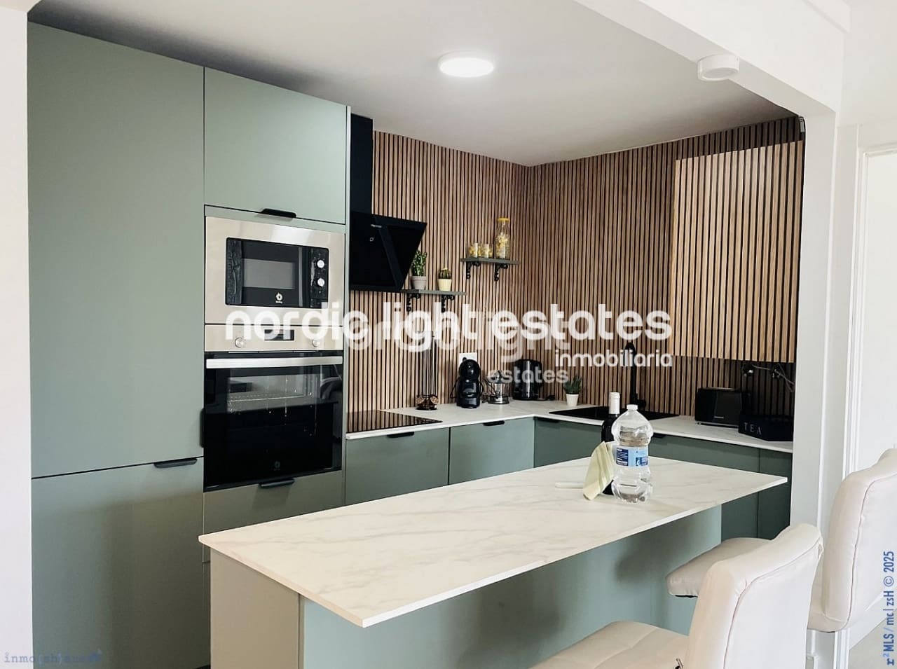 3 soverom Leilighet til salgs i Torrox-Costa med svømmebasseng - € 399 000 (Ref: 9428226)