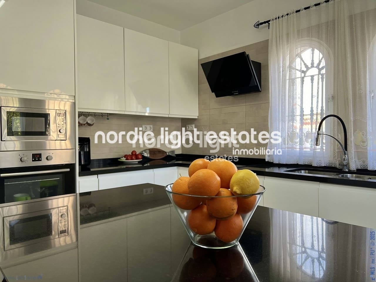 4 bedroom Villa for sale in Puerto de la Torre with pool garage - € 898,000 (Ref: 9428227)