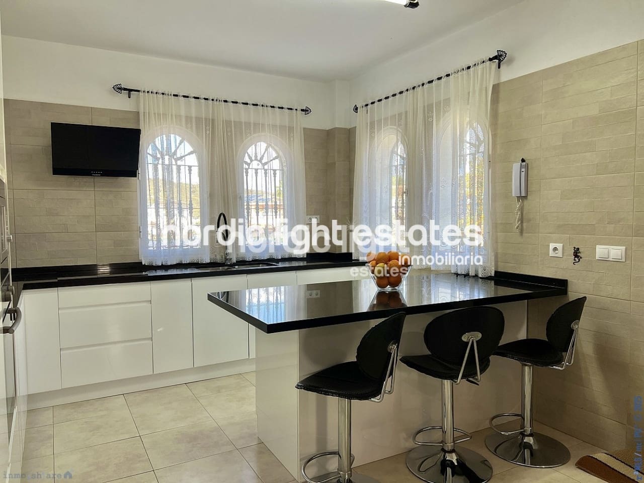 4 bedroom Villa for sale in Puerto de la Torre with pool garage - € 898,000 (Ref: 9428227)