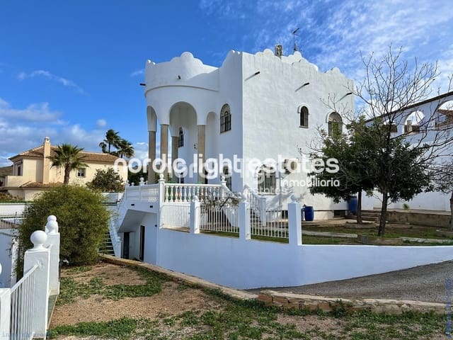 4 sypialnia Willa na sprzedaż w Puerto de la Torre, Miasto Málaga z basenem garażem - 898 000 € (Ref: 9428227)