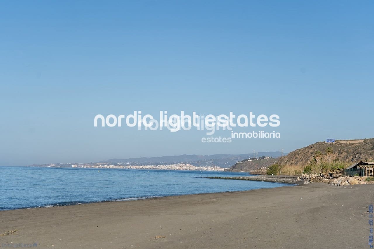 2 bedroom Apartment for sale in Torrox-Costa with pool - € 360,000 (Ref: 9432399)