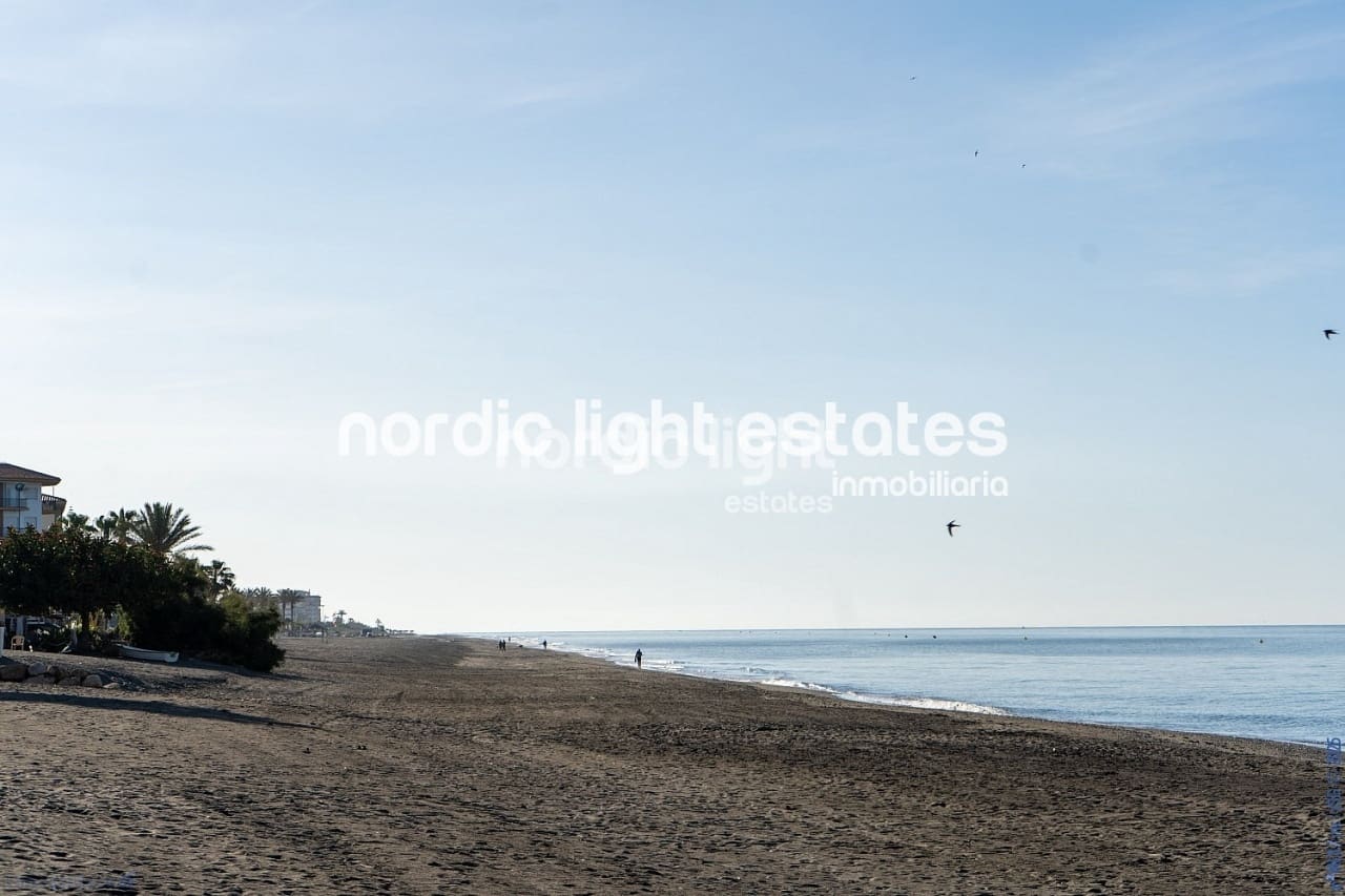 2 bedroom Apartment for sale in Torrox-Costa with pool - € 360,000 (Ref: 9432399)