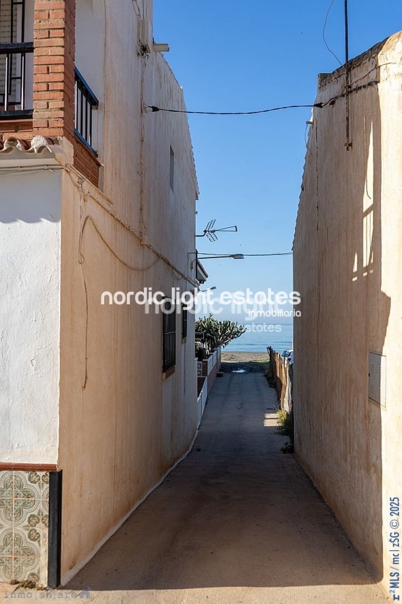 2 bedroom Apartment for sale in Torrox-Costa with pool - € 360,000 (Ref: 9432399)