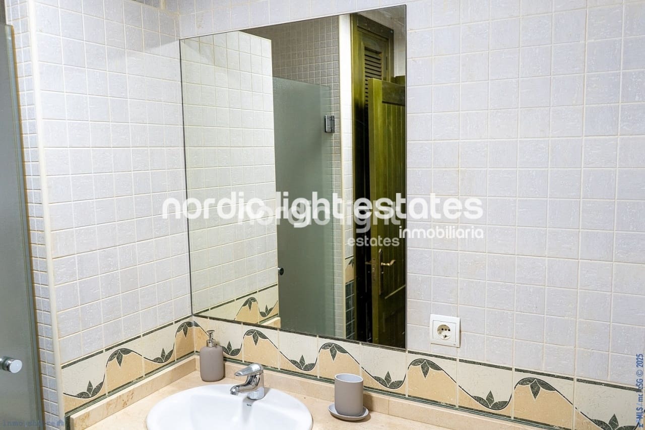 2 bedroom Apartment for sale in Torrox-Costa with pool - € 360,000 (Ref: 9432399)