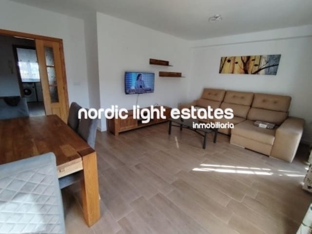 1 sypialnia Apartament do wynajęcia w Torrox z basenem - 750 € (Ref: 9432400)