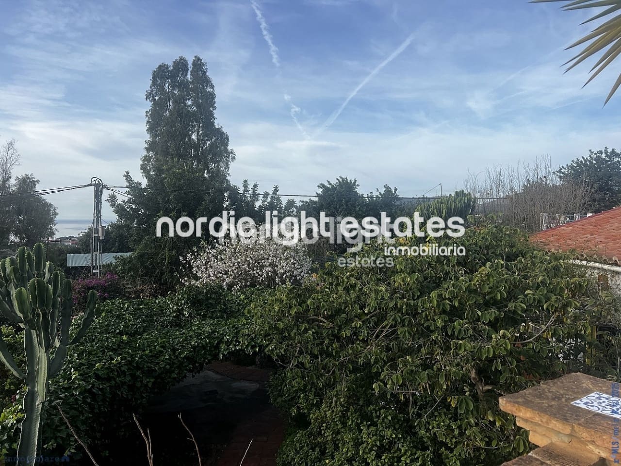 2 bedroom Villa for sale in Nerja with garage - € 350,000 (Ref: 9432401)