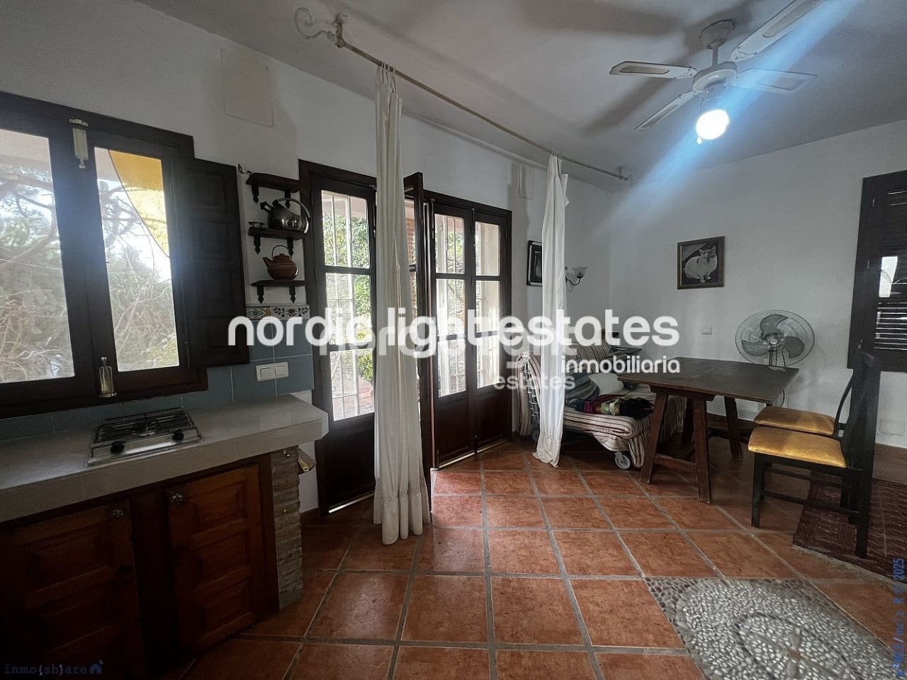 2 bedroom Villa for sale in Nerja with garage - € 350,000 (Ref: 9432401)