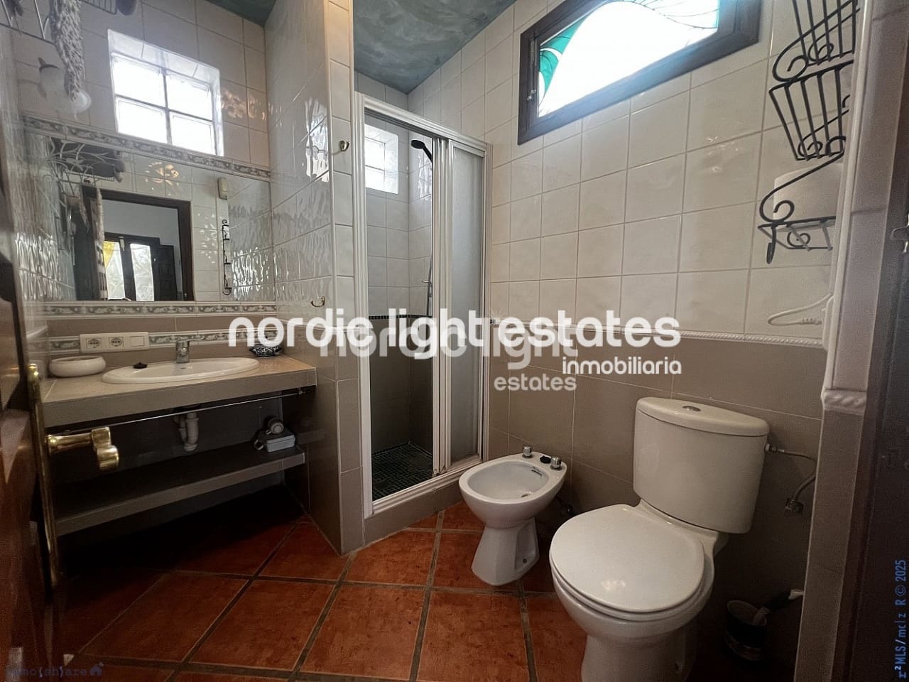 2 bedroom Villa for sale in Nerja with garage - € 350,000 (Ref: 9432401)