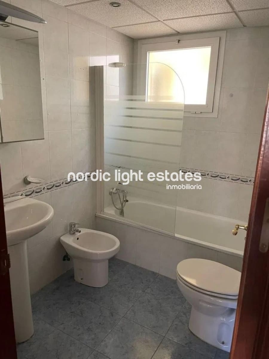 3 sypialnia Mieszkanie na sprzedaż w Miasto Malaga z basenem garażem - 550 000 € (Ref: 9435990)