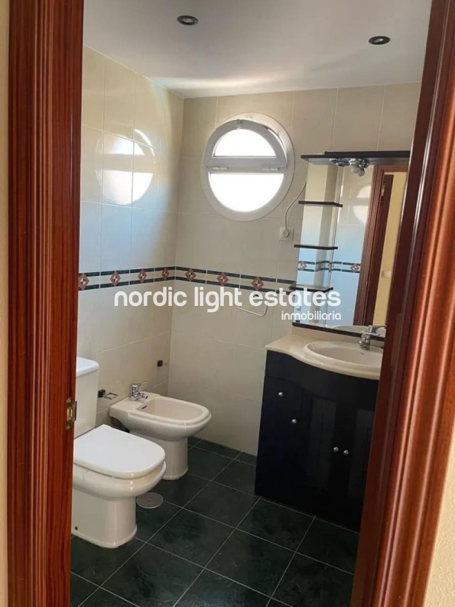 3 sypialnia Mieszkanie na sprzedaż w Miasto Malaga z basenem garażem - 550 000 € (Ref: 9435990)