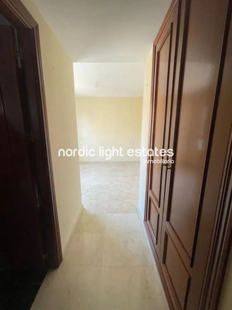 3 sypialnia Mieszkanie na sprzedaż w Miasto Malaga z basenem garażem - 550 000 € (Ref: 9435990)