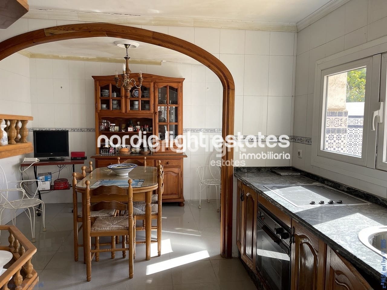 4 sovrum Semi-fristående Villa till salu i Nerja - 630 000 € (Ref: 9438136)