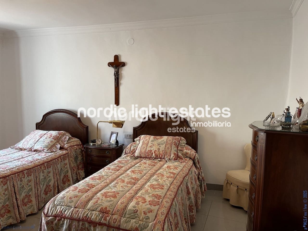 4 sovrum Semi-fristående Villa till salu i Nerja - 630 000 € (Ref: 9438136)