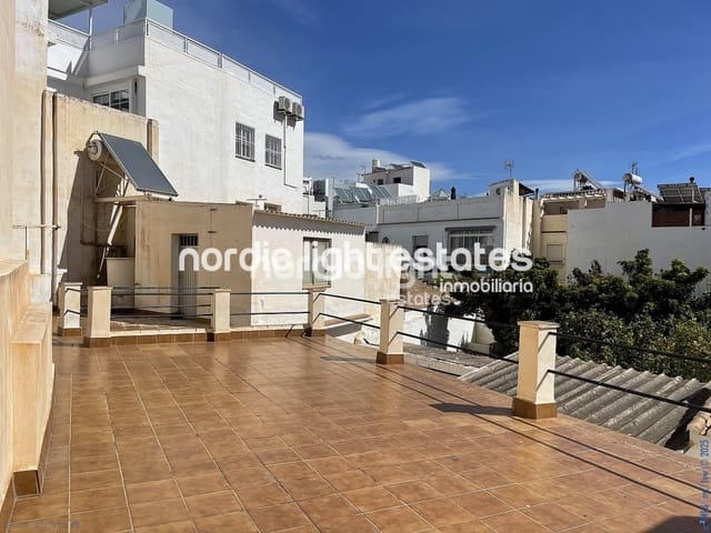 4 camera da letto Villetta Bifamiliare in vendita in Centro, Nerja - 630.000 € (Rif: 9438136)