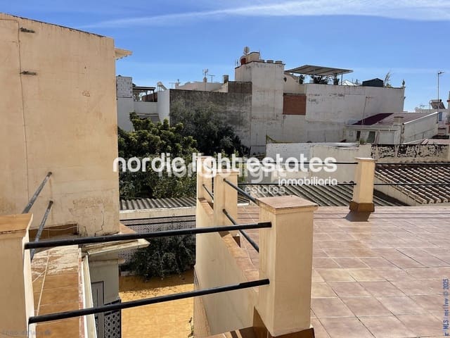 4 camera da letto Villetta Bifamiliare in vendita in Centro, Nerja - 630.000 € (Rif: 9438136)