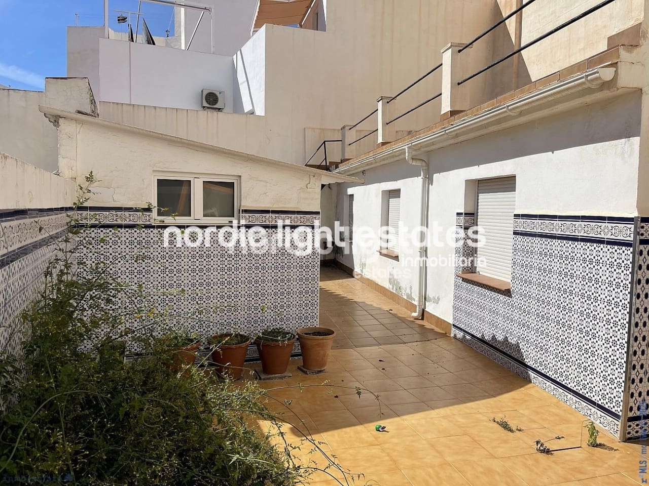 4 sovrum Semi-fristående Villa till salu i Nerja - 630 000 € (Ref: 9438136)