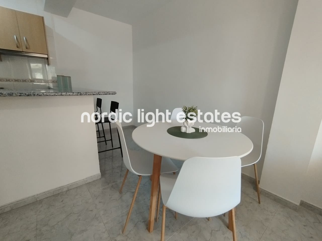 Appartement de 1 chambre à louer à Nerja - 900 € (Ref: 9438138)