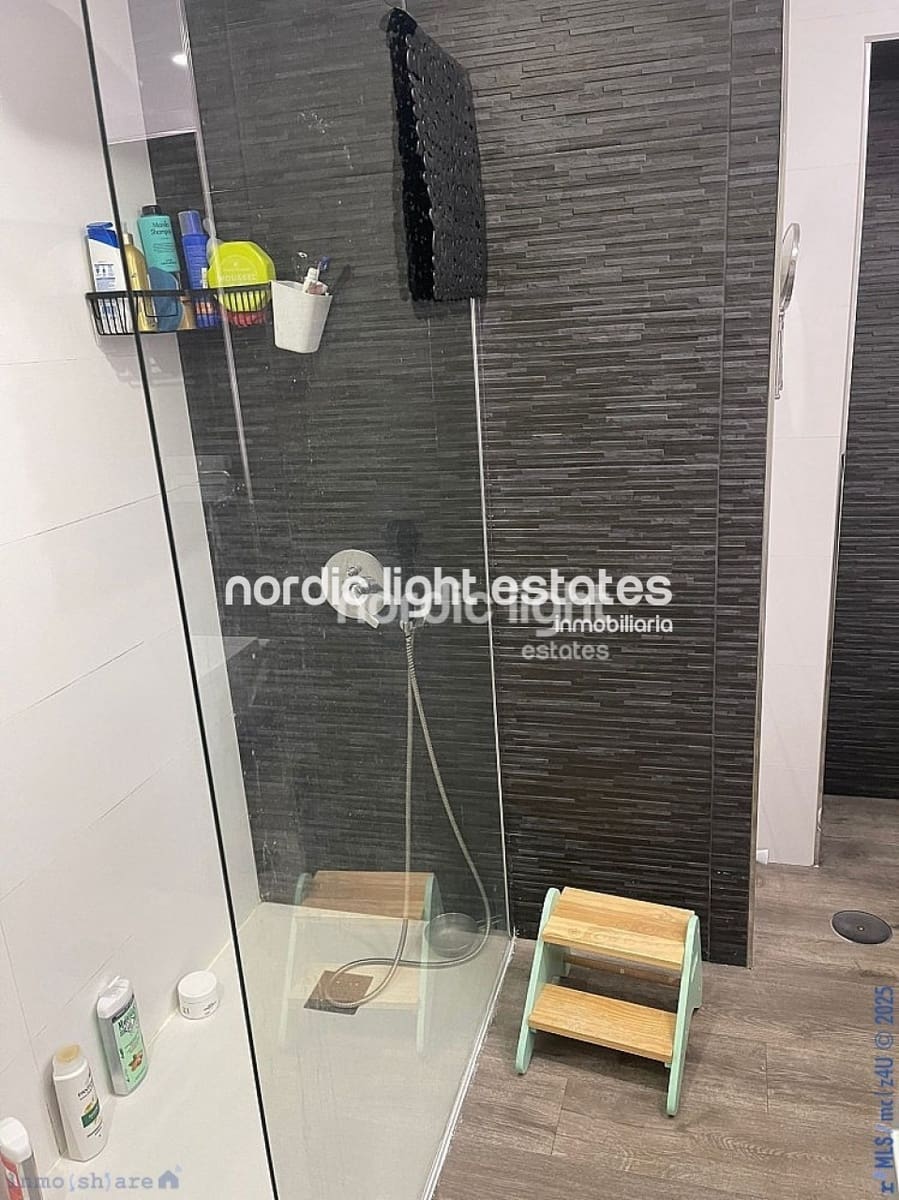 3 soveværelse Lejlighed til salg i Malaga by - € 395.000 (Ref: 9438353)