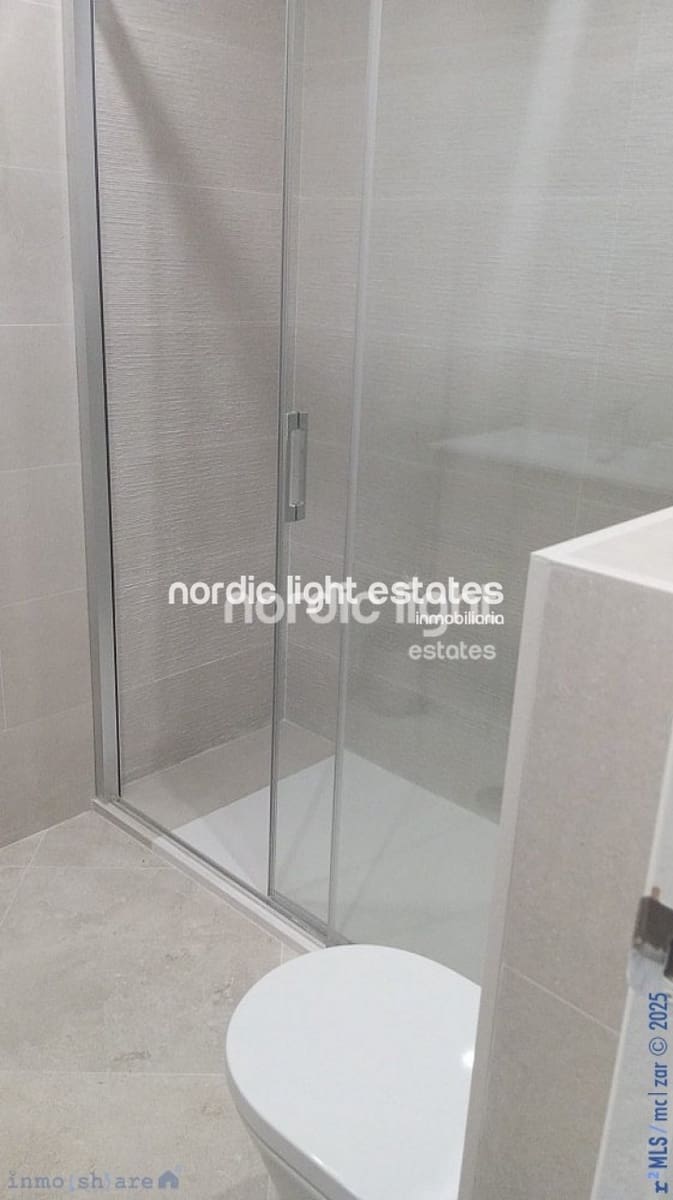 3 bedroom Apartment for sale in Torrox-Costa with garage - € 435,000 (Ref: 9438354)