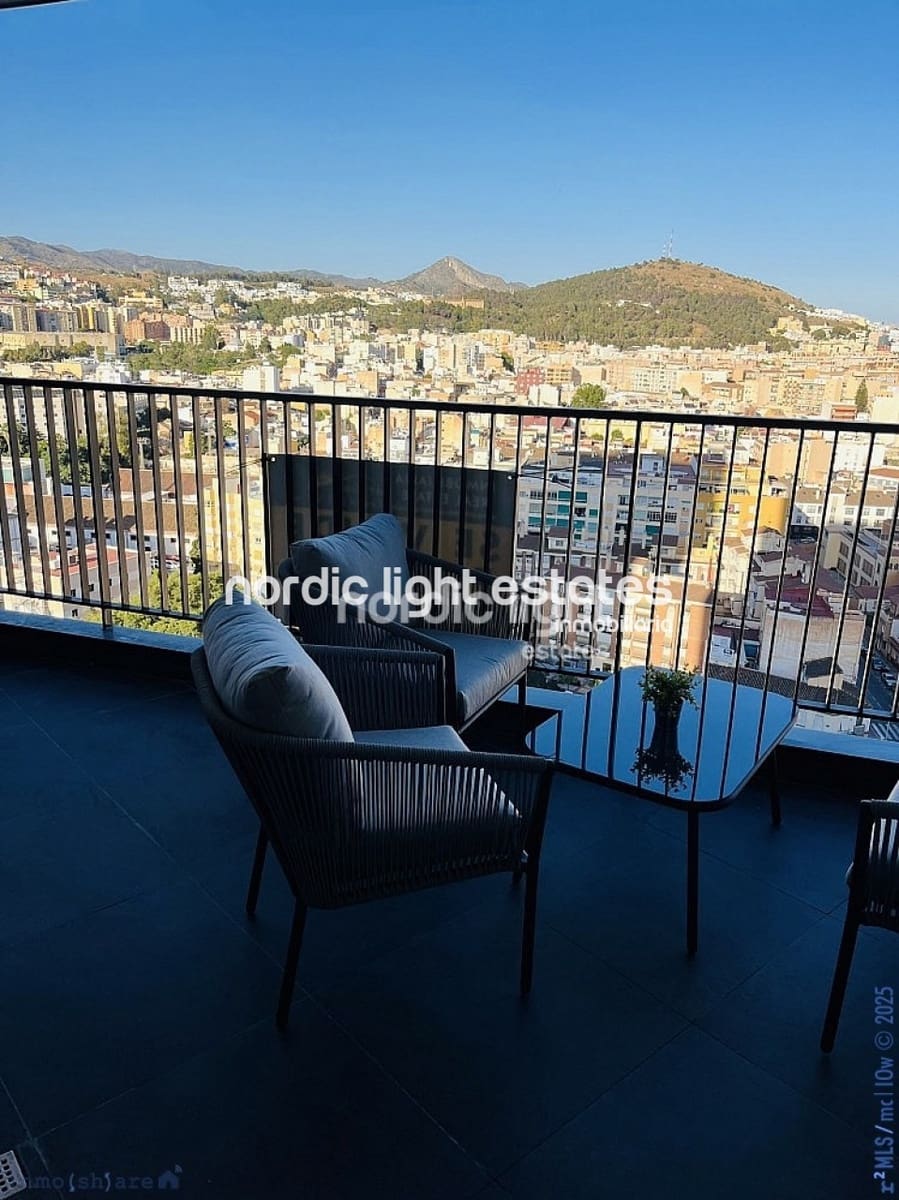 3 slaapkamer Flat te koop in Malaga stad met zwembad garage - € 950.000 (Ref: 9438771)