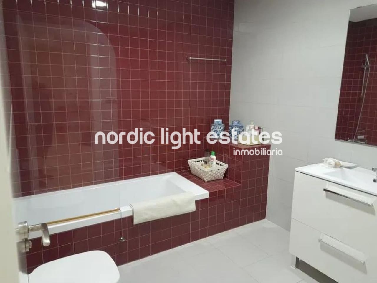 6 soverom Villa til salgs i Malaga by med svømmebasseng garasje - € 2 750 000 (Ref: 9446965)