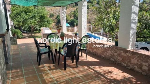 4 soverom Finca/Herregård til salgs i Frigiliana med svømmebasseng garasje - € 420 000 (Ref: 9450141)