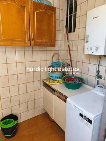 4 makuuhuone Asunto myytävänä paikassa El Palo, Málaga kaupunki mukana 
autotalli - 415 000 € (Ref: 9451461)