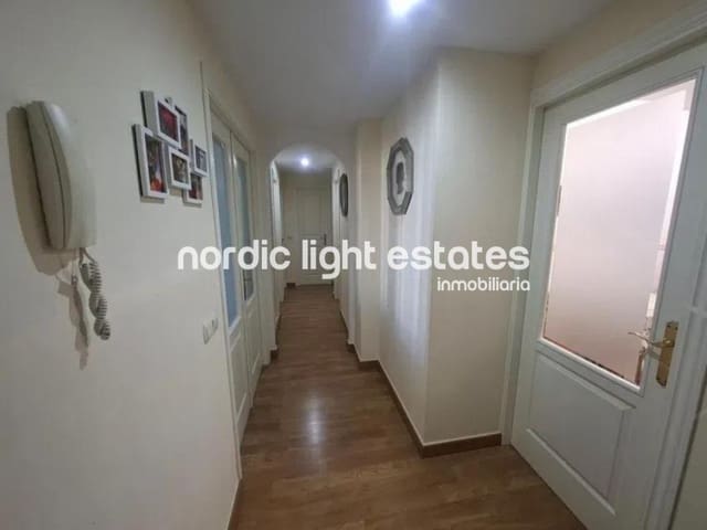 4 soveværelse Lejlighed til salg i Málaga by med garage - € 670.000 (Ref: 9451462)