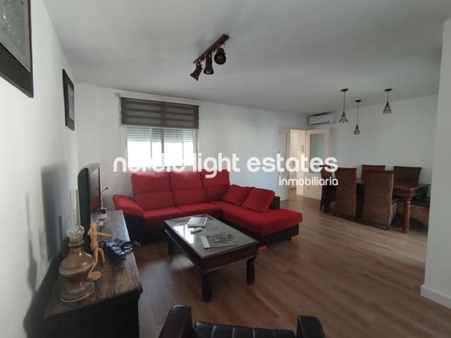 3 bedroom Semi-detached Villa for rent in Torrox-Costa, Torrox with pool - € 1,500 (Ref: 9451552)