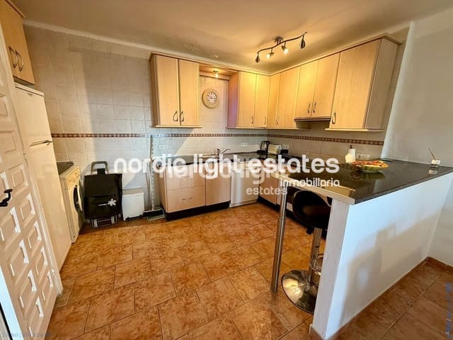 2 sypialnia Dom blizniak na sprzedaż w Nerja z basenem - 309 000 € (Ref: 9453598)