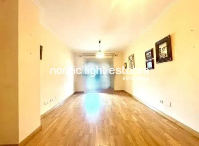 4 soveværelse Lejlighed til salg i Málaga by med swimmingpool garage - € 850.000 (Ref: 9453687)