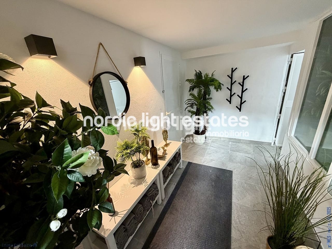 14 bedroom Villa for sale in Nerja with pool garage - € 1,500,000 (Ref: 9466308)