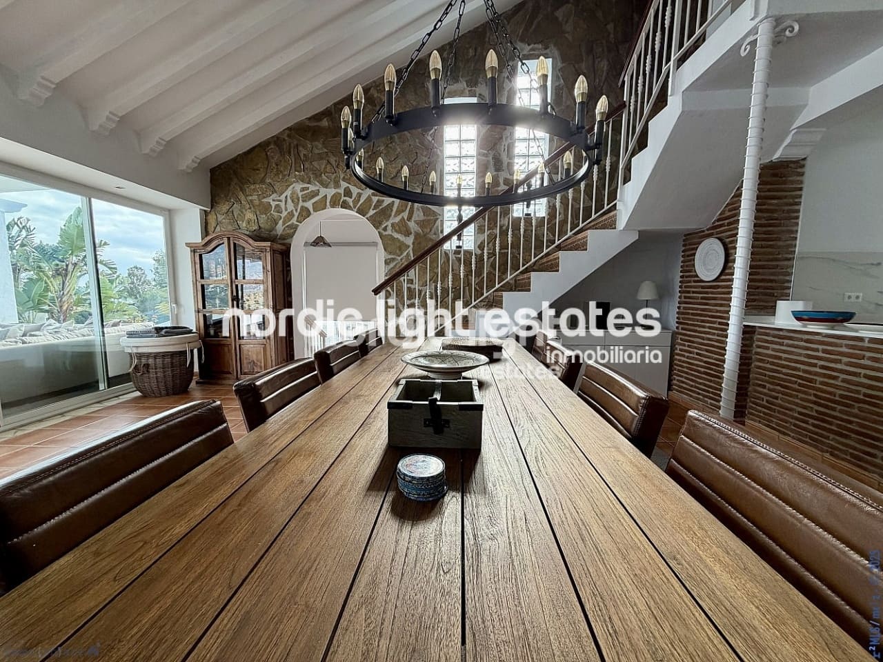 14 bedroom Villa for sale in Nerja with pool garage - € 1,500,000 (Ref: 9466308)