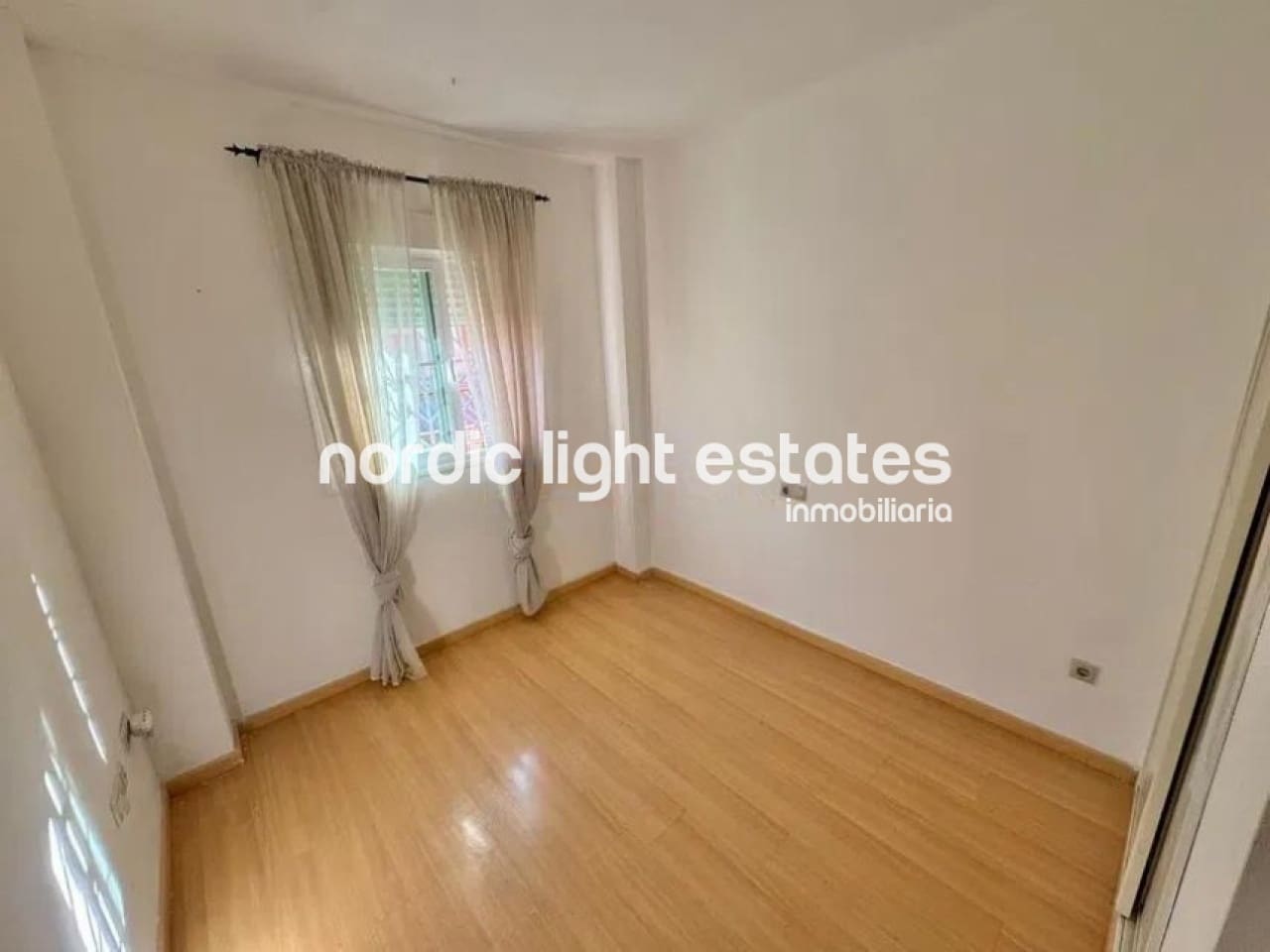 3 slaapkamer Halfvrijstaande villa te koop in Malaga stad met zwembad garage - € 630.000 (Ref: 9474521)