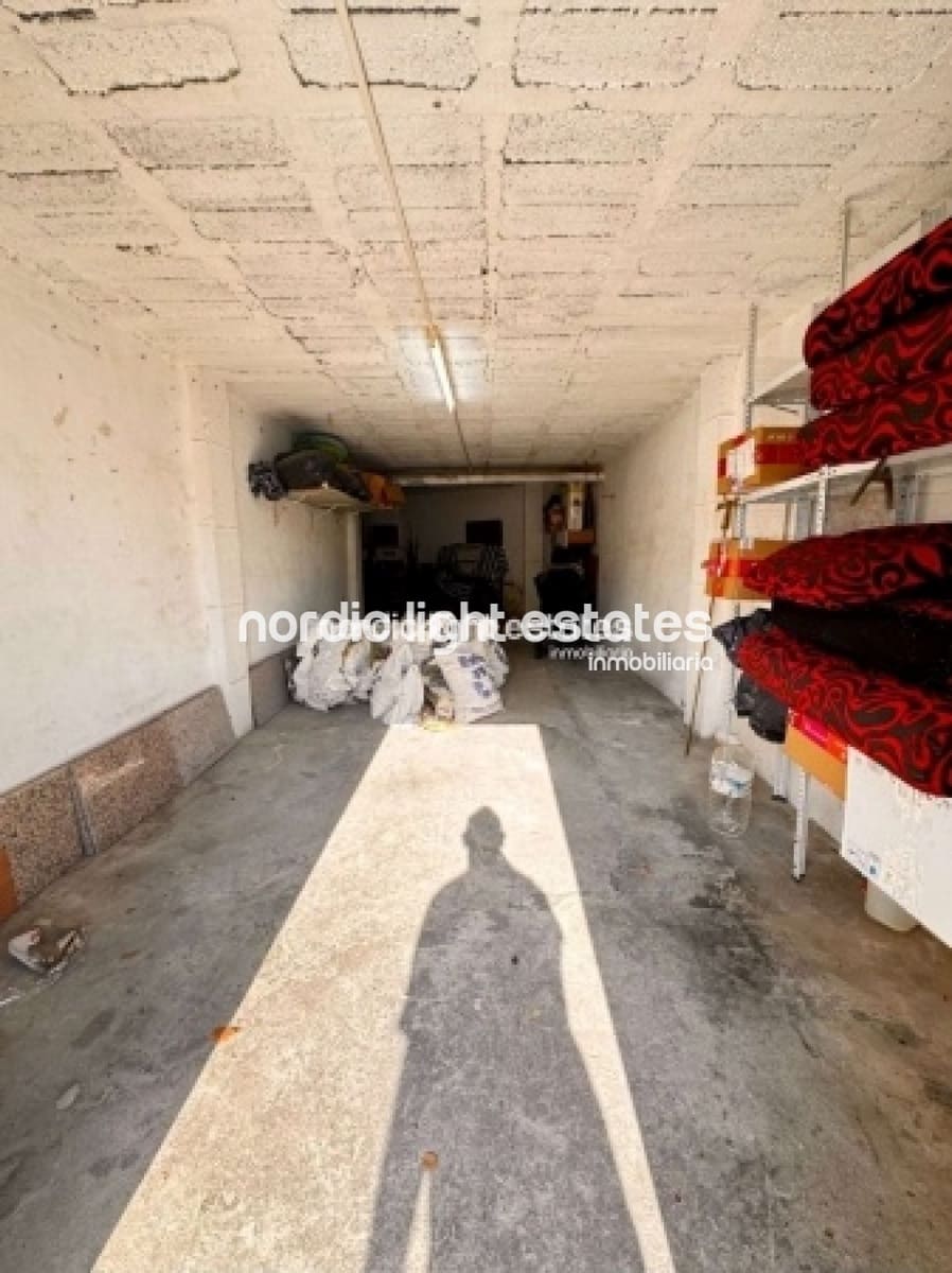 3 sypialnia Mieszkanie na sprzedaż w Nerja z garażem - 200 000 € (Ref: 9474522)