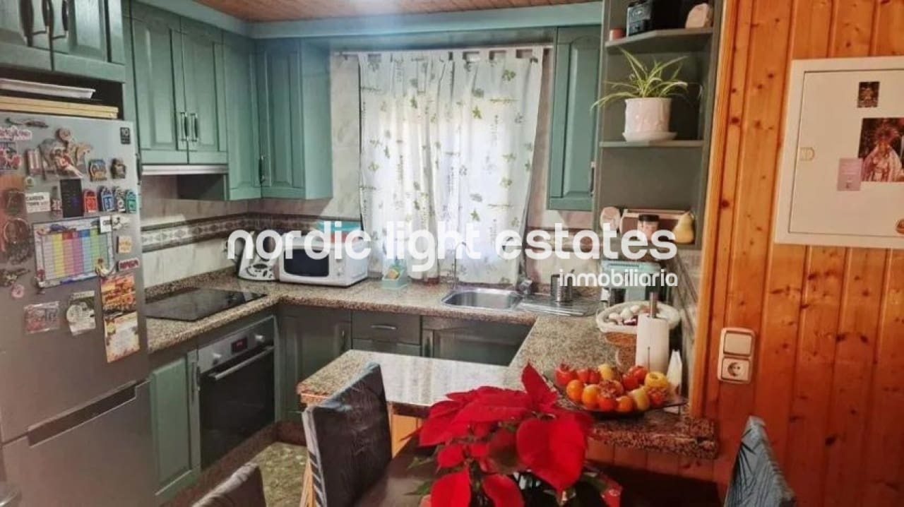 3 quarto Moradia para venda em Almayate com garagem - 530 000 € (Ref: 9474556)