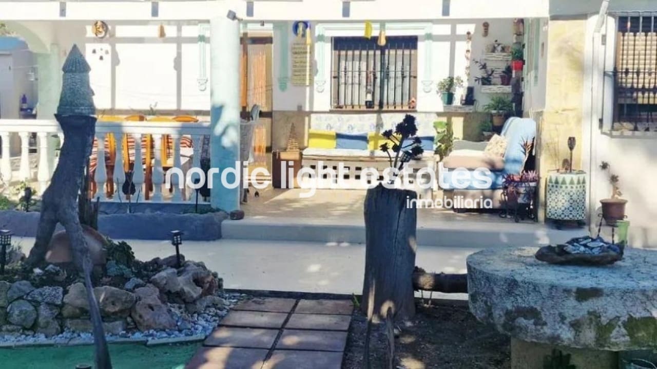 3 quarto Moradia para venda em Almayate com garagem - 530 000 € (Ref: 9474556)