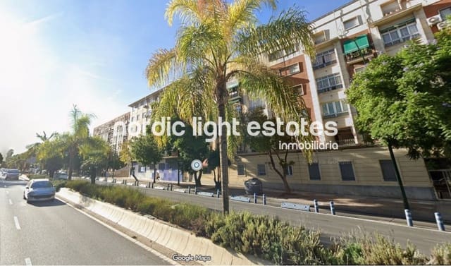 Piso de 6 habitaciones en Centro, Málaga ciudad en venta - 415.000 € (Ref: 9500265)