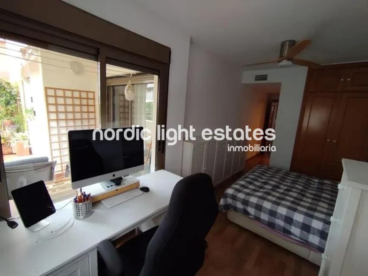 3 sovrum Lägenhet till salu i Malaga stad med pool garage - 575 000 € (Ref: 9503596)