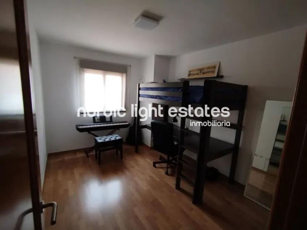 3 sovrum Lägenhet till salu i Malaga stad med pool garage - 575 000 € (Ref: 9503596)