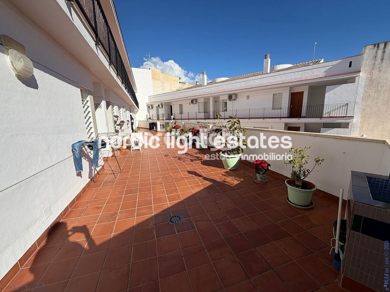 Apartamento de 2 habitaciones en Nerja en venta - 274.000 € (Ref: 9516605)