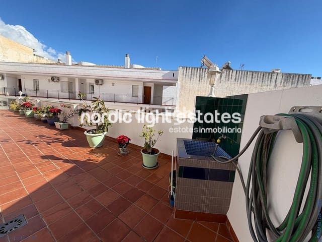 Apartamento de 2 habitaciones en Centro, Nerja en venta - 274.000 € (Ref: 9516605)